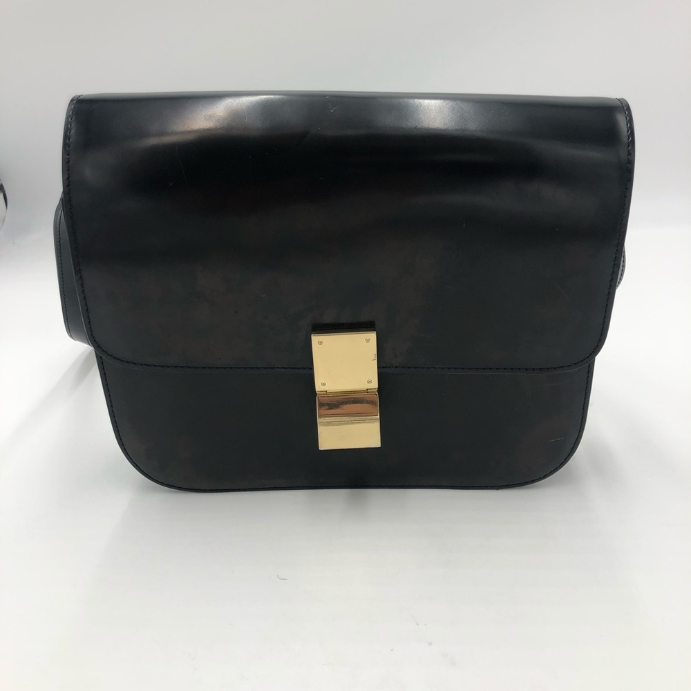 Celine Pairs Classic Shoulder bag Black